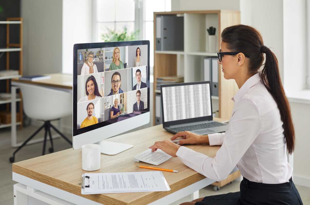 Effective Strategies for Managing Remote Teams in Creative Agencies