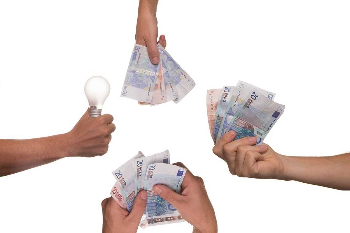 Launch Your Next Big Product with Crowdfunding Using This Step-by-Step Approach